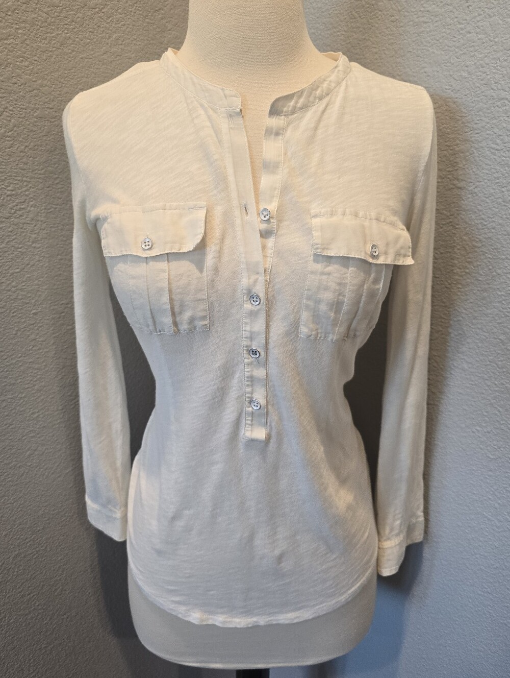 J. Crew Women's Cream Button-Up Henley Safari Pocket Y2K Top Bella Swan Like XXS